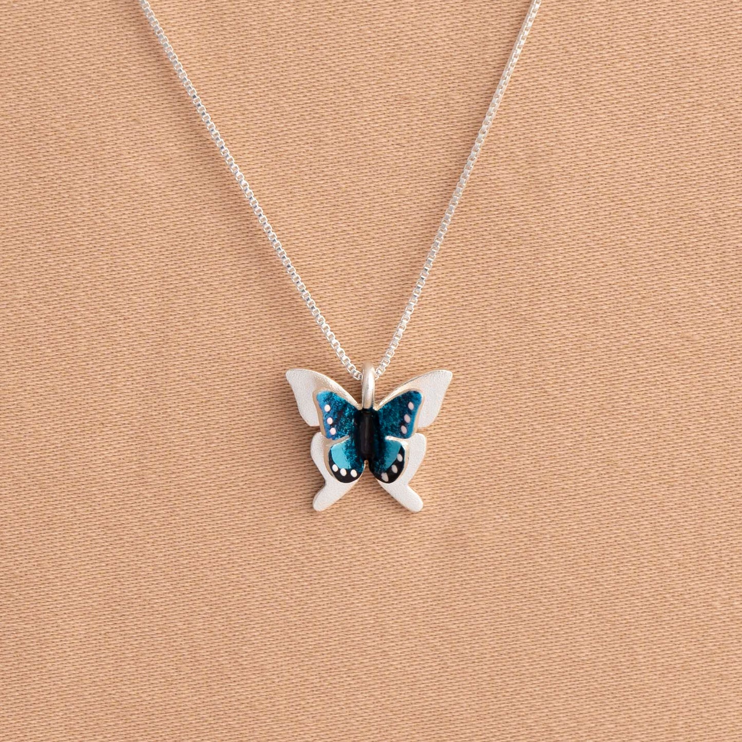 COLLAR MARIPOSA LUMINARIA